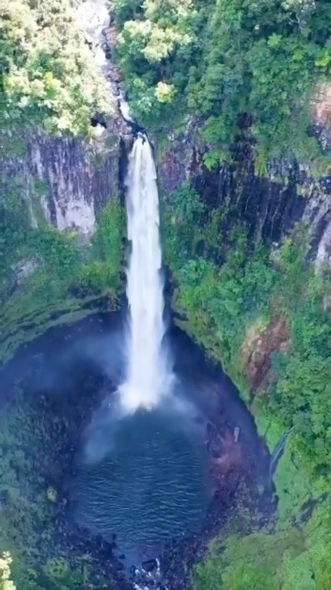 Cannabullen Falls