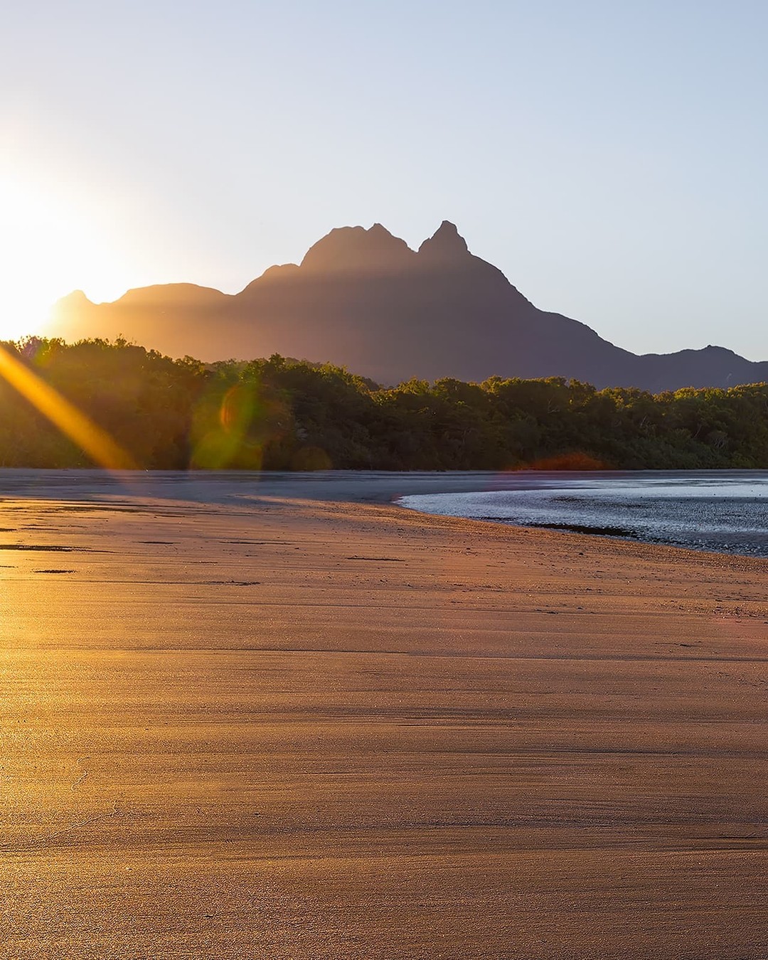 Hinchinbrook Island