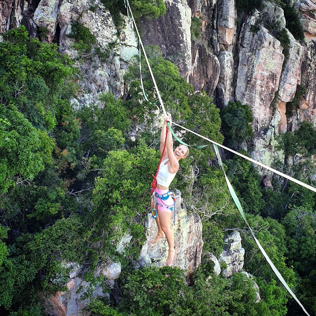 Highlining is loads of fun and such a challenge. 🙌