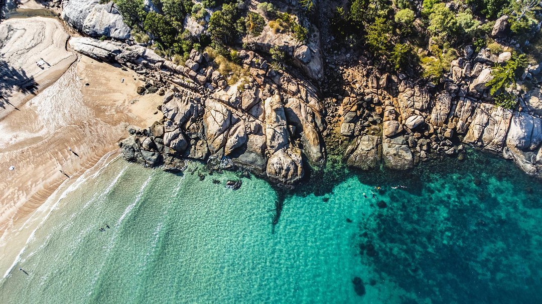 Alma Bay